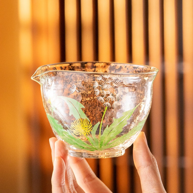 Hand-painted Dandelion Glass Tea Pitcher Clear Gongdaobei 210ml