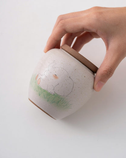 Hand-painted Couple Bunny Ceramic Tea Canister with Lid 120ml