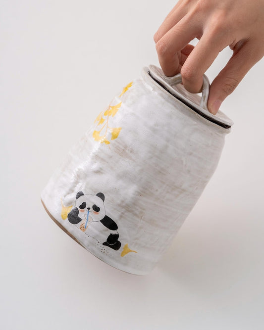 Hand-painted Lovely Panda White Ceramic Tea Canister with Lid