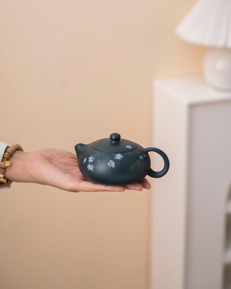 Hand-painted Floral Purple Clay Xishi Teapot from Yixing 180ml